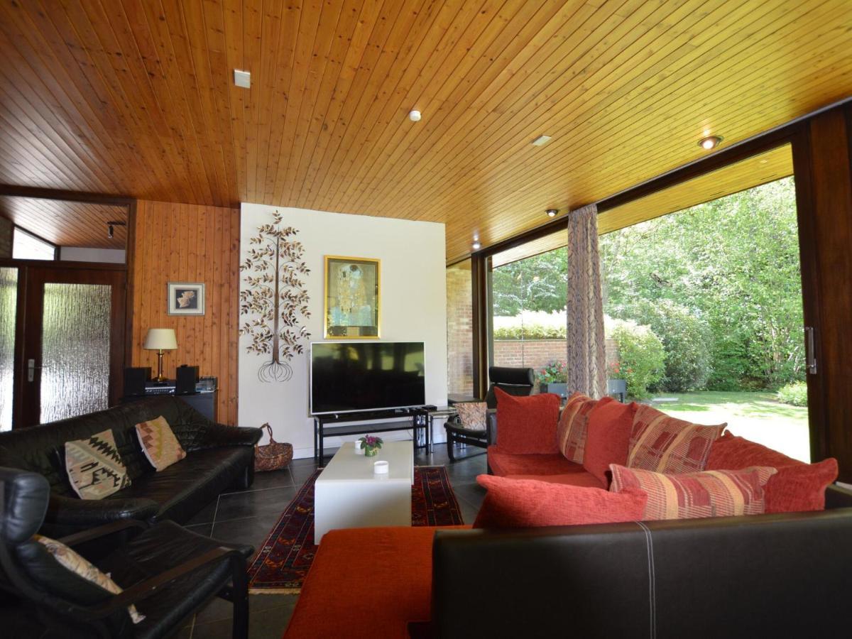 Luxury Villa With Swimming Pool Stavelot Eksteriør billede